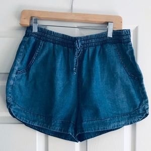 Universal Thread drawstring denim shorts